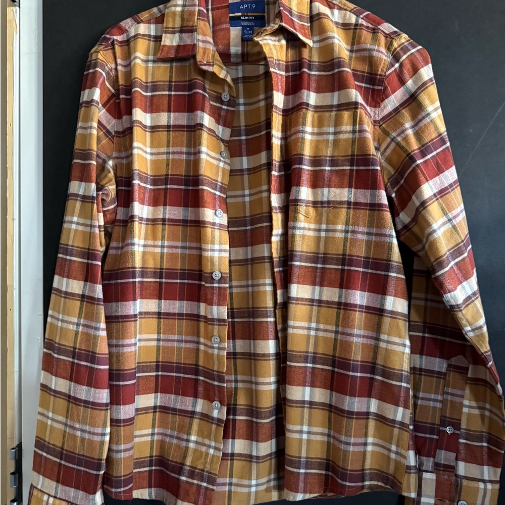 Apt. 9 Men's Casual Plaid Shirt in Red and Yellow